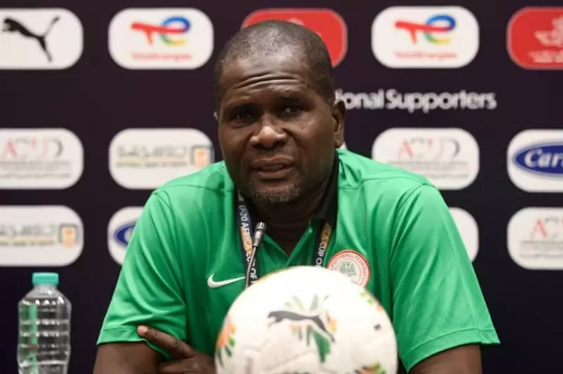 تفوق على منتخب مصر من قبل.. من هو أليو زوبيرو مدرب وي منافس الأهلي؟